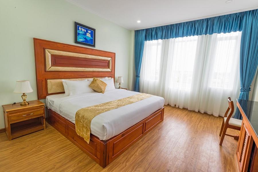 Kampong Thom Royal Hotel Ngoại thất bức ảnh
